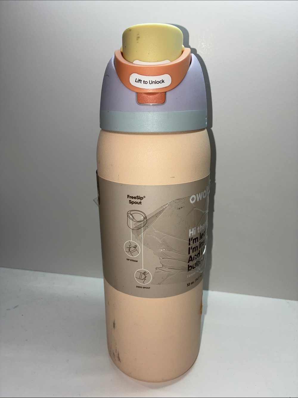 32 oz Owala FreeSip with Straw NEW